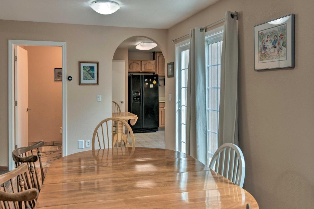 Villa Pet Friendly Anchorage Retreat With Deck And Yard Exterior foto